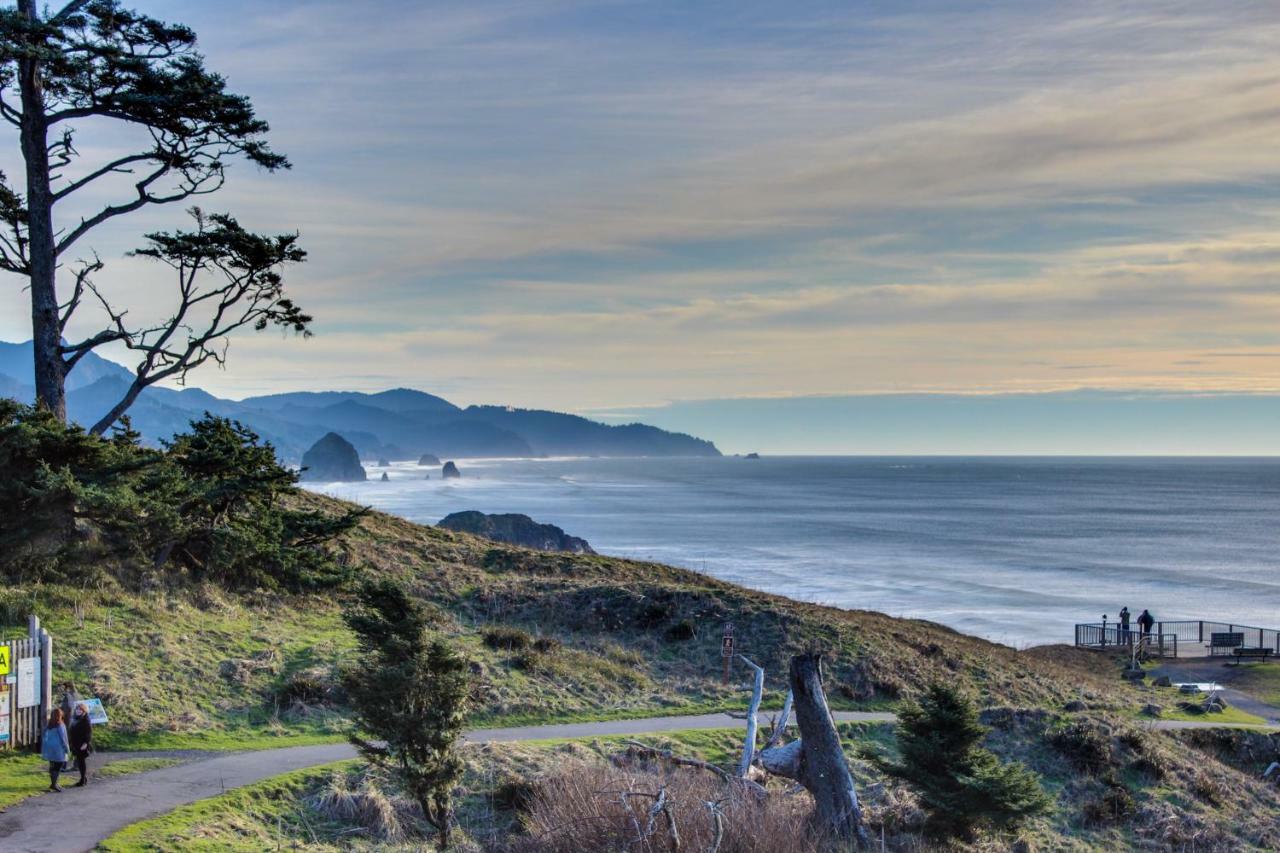 Beaches Inn | Herons Nest Loft Cannon Beach Bagian luar foto